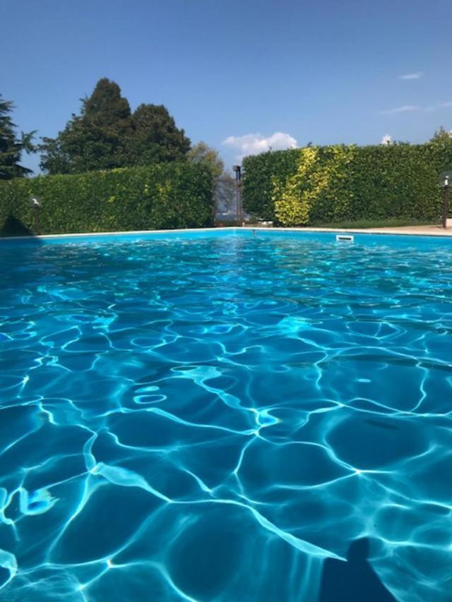 Doctor House Desenzano Apartment Desenzano del Garda Ngoại thất bức ảnh